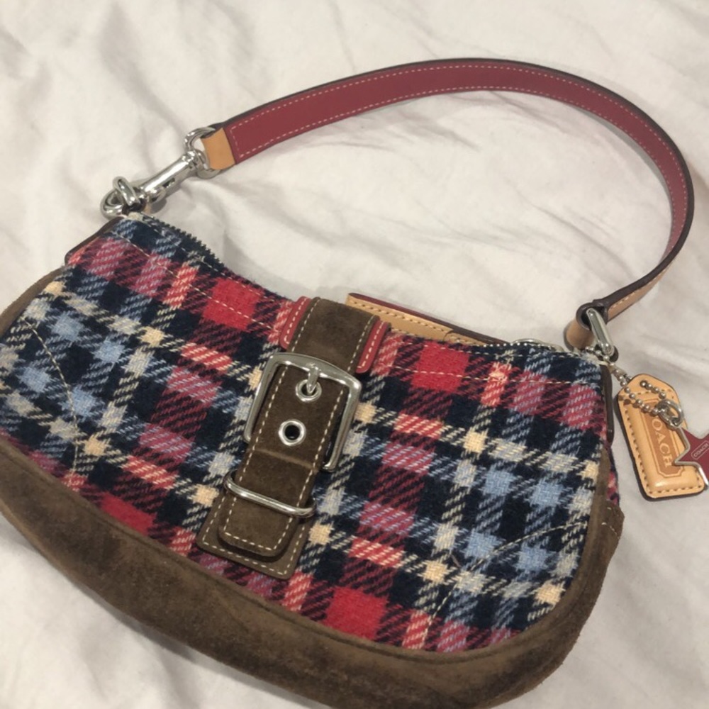 Coach pursue